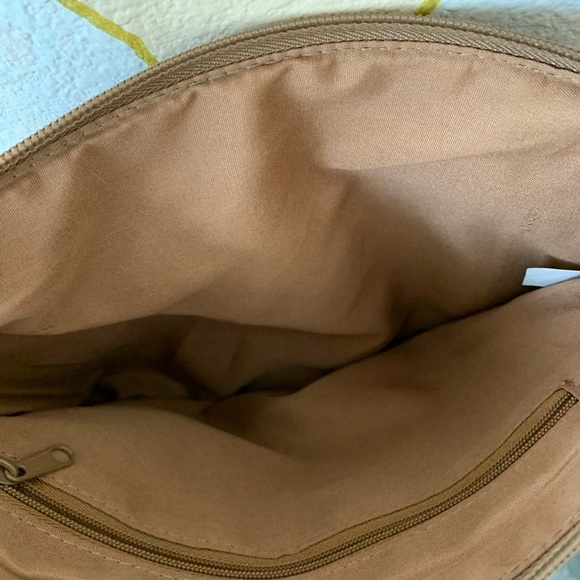 Crossbody Faux Leather Floral Embroidered Purse - Picture 5 of 7